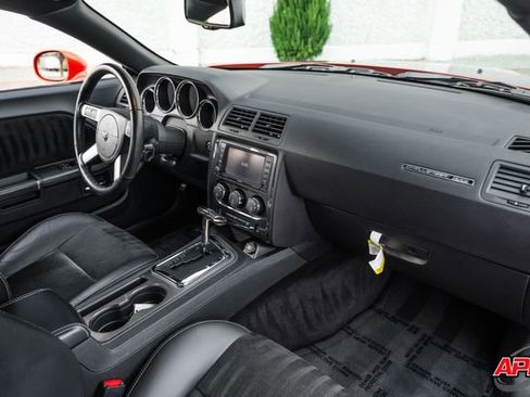 Used 2008 Dodge Challenger SRT8 image 17