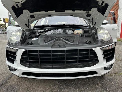 Used 2015 Porsche Macan S image 35