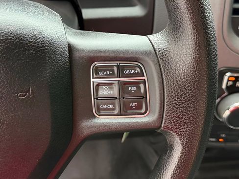 Used 2017 RAM 1500 ST w/ SXT Appearance Group image 35