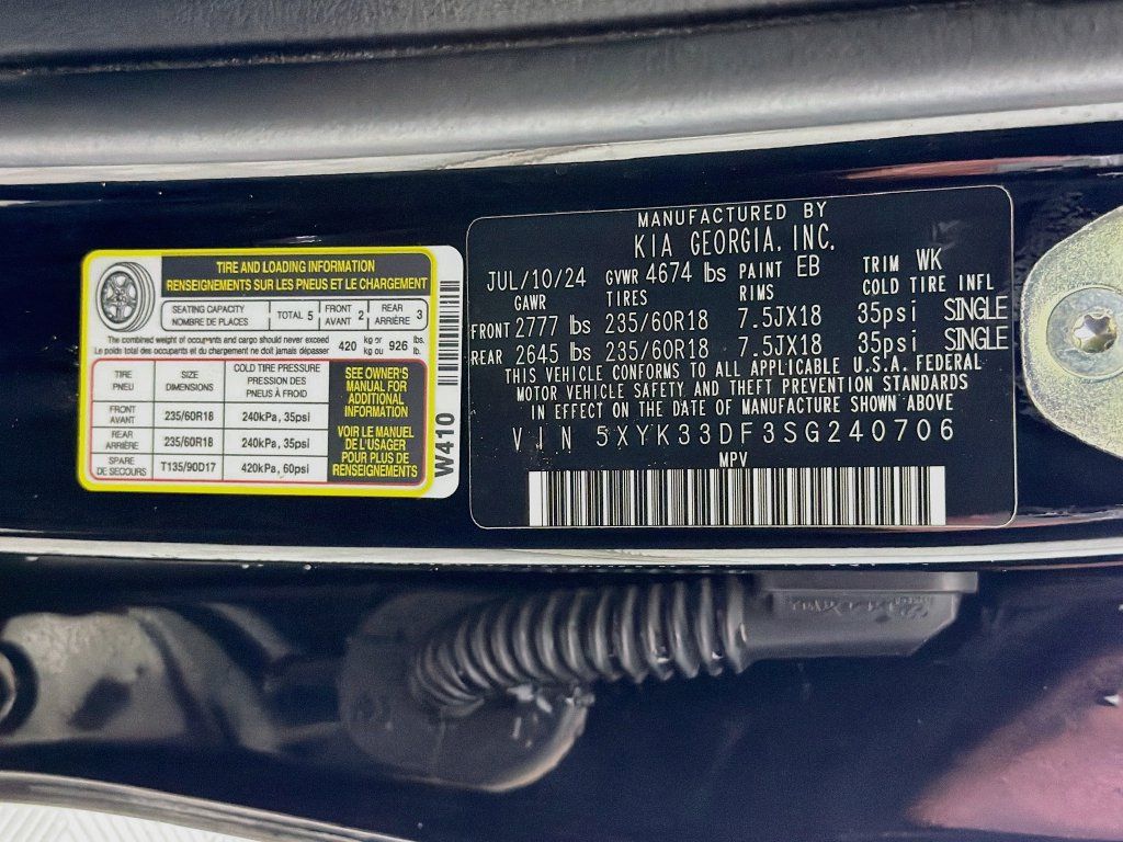Used 2025 Kia Sportage EX w/ Premium Package FWD image 35