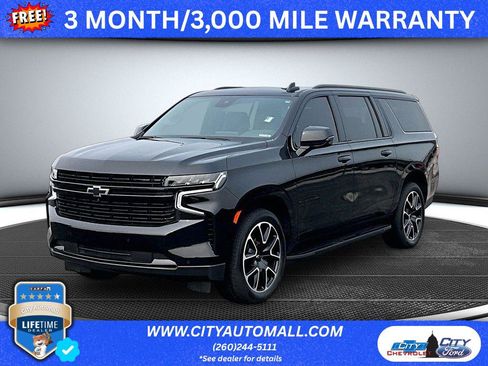 Used 2023 Chevrolet Suburban RST w/ Luxury Package AWD/4WD image 1