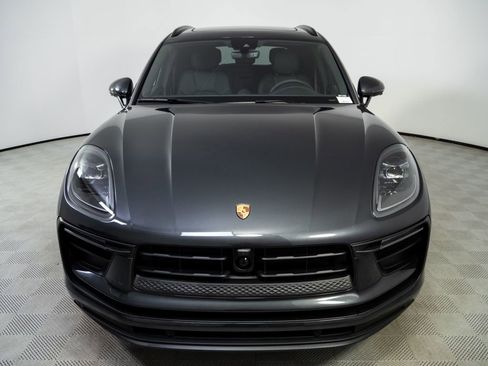 New 2026 Porsche Macan AWD/4WD image 36