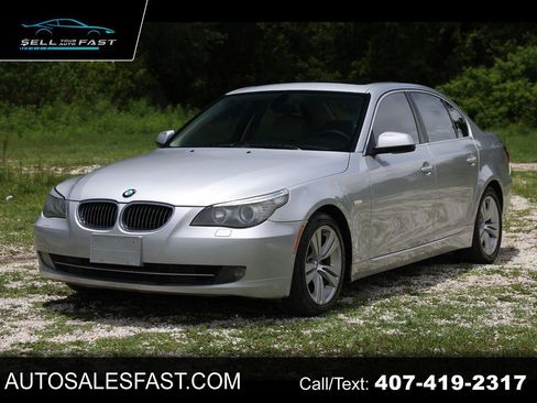 Used 2010 BMW 528i Sedan RWD image 1