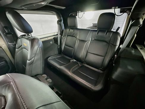 Certified 2025 Jeep Wrangler Sport AWD/4WD image 35