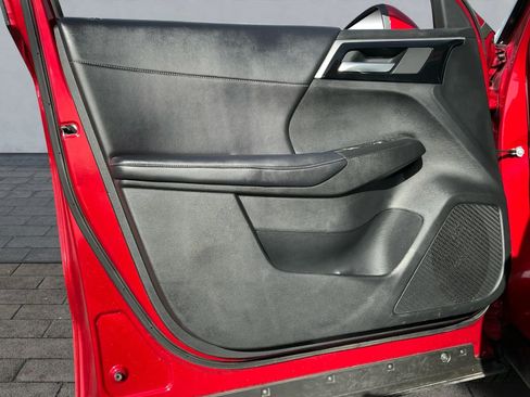 Used 2024 Mitsubishi Outlander SE image 10