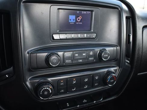 Used 2015 Chevrolet Silverado 1500 W/T image 12