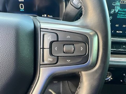 Used 2024 Chevrolet Silverado 1500 LT AWD/4WD image 24