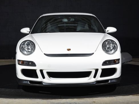 Used 2007 Porsche 911 GT3 RWD image 13