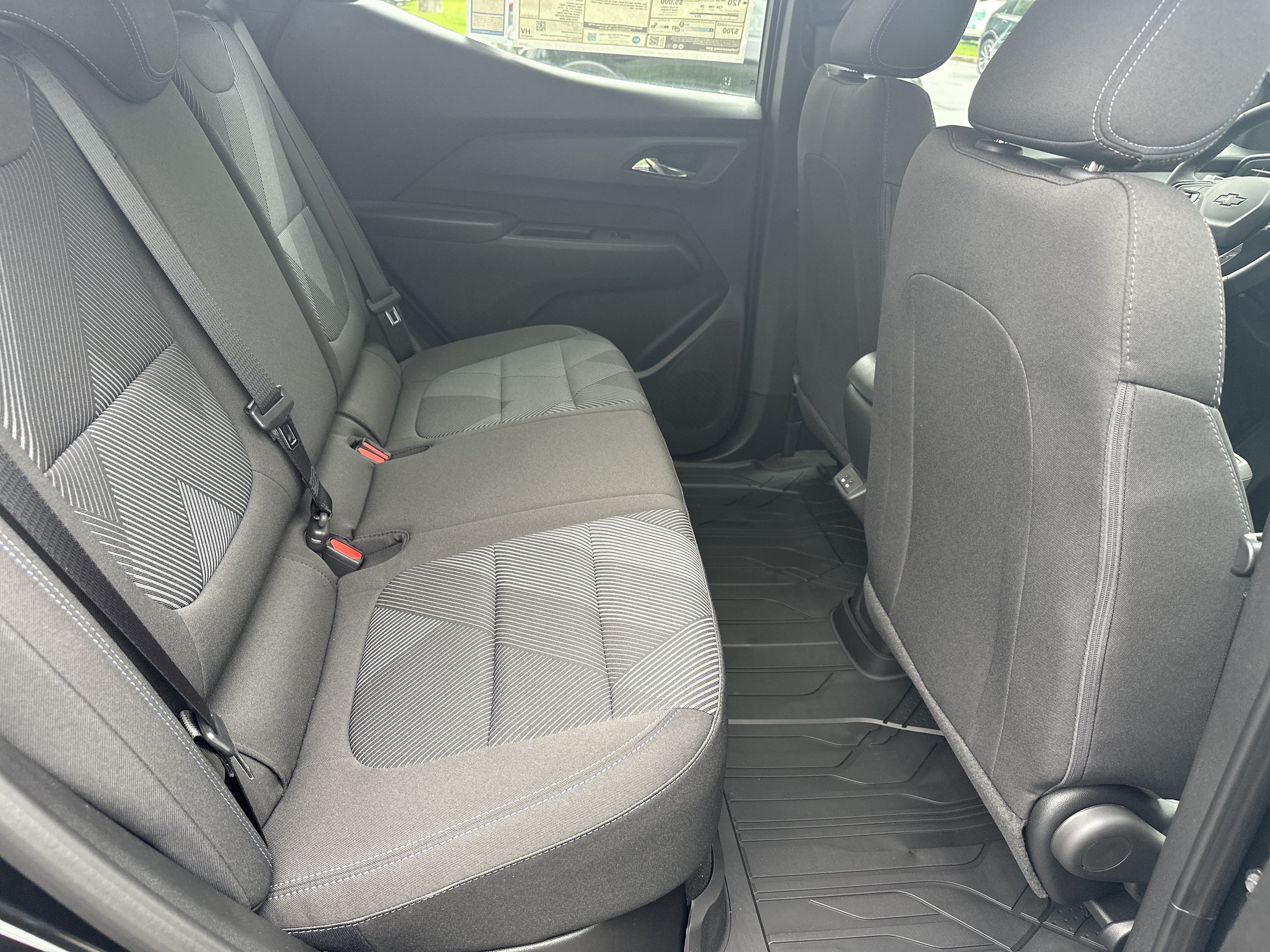 New 2027 Chevrolet Bolt LT w/ Comfort Package FWD image 16
