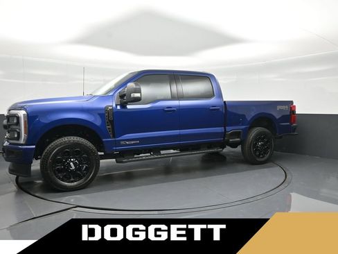 New 2026 Ford F250 XLT w/ XLT Premium Package AWD/4WD image 1