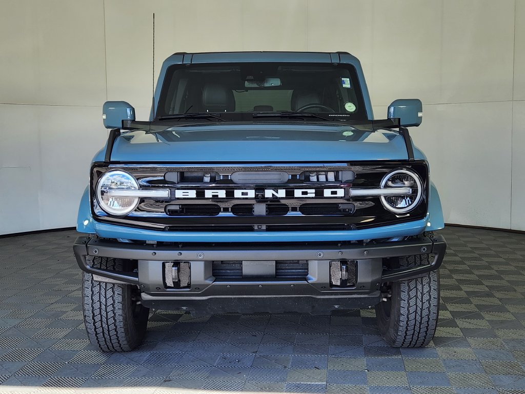Used 2022 Ford Bronco Outer Banks AWD/4WD image 2