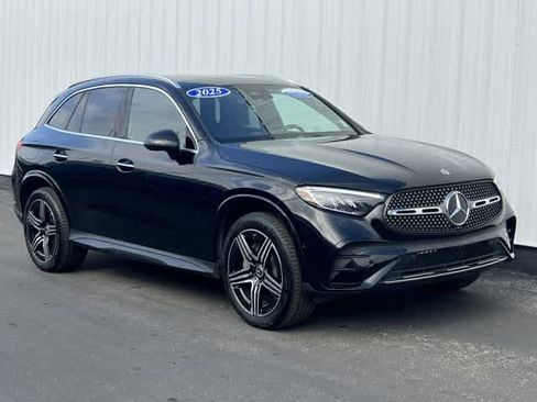 Certified 2025 Mercedes-Benz GLC 300 image 8