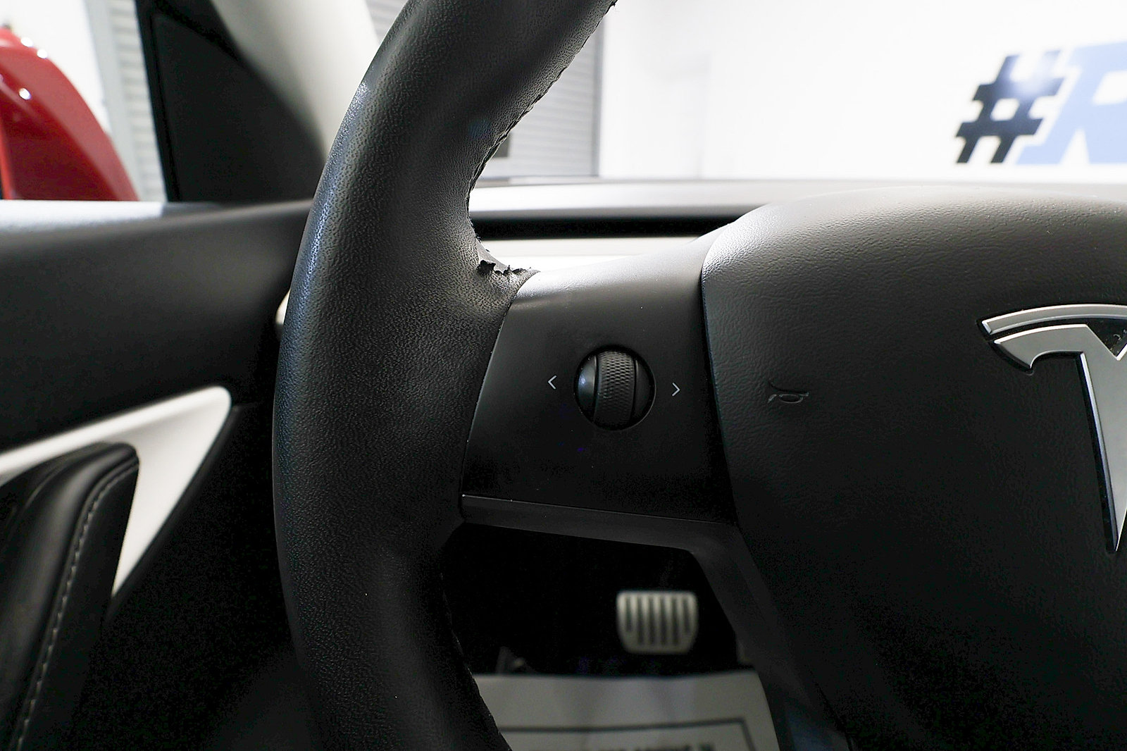 Used 2021 Tesla Model Y Performance AWD/4WD image 23
