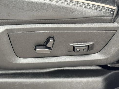 Used 2025 RAM 2500 Laramie image 29