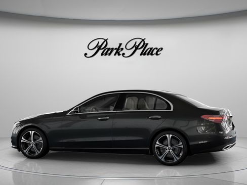 Used 2022 Mercedes-Benz C 300 Sedan image 9