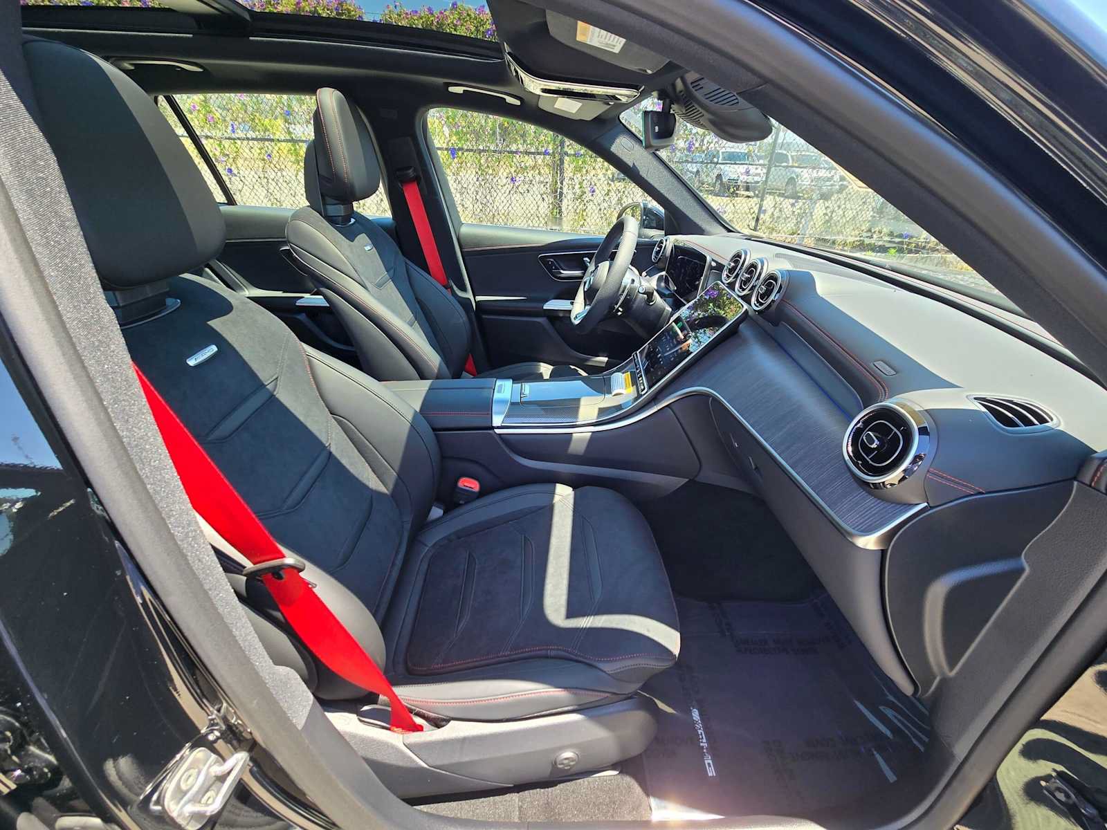 New 2026 Mercedes-Benz GLC 43 AMG 4MATIC image 11