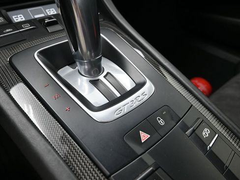 Certified 2019 Porsche 911 GT3 RS RWD image 19