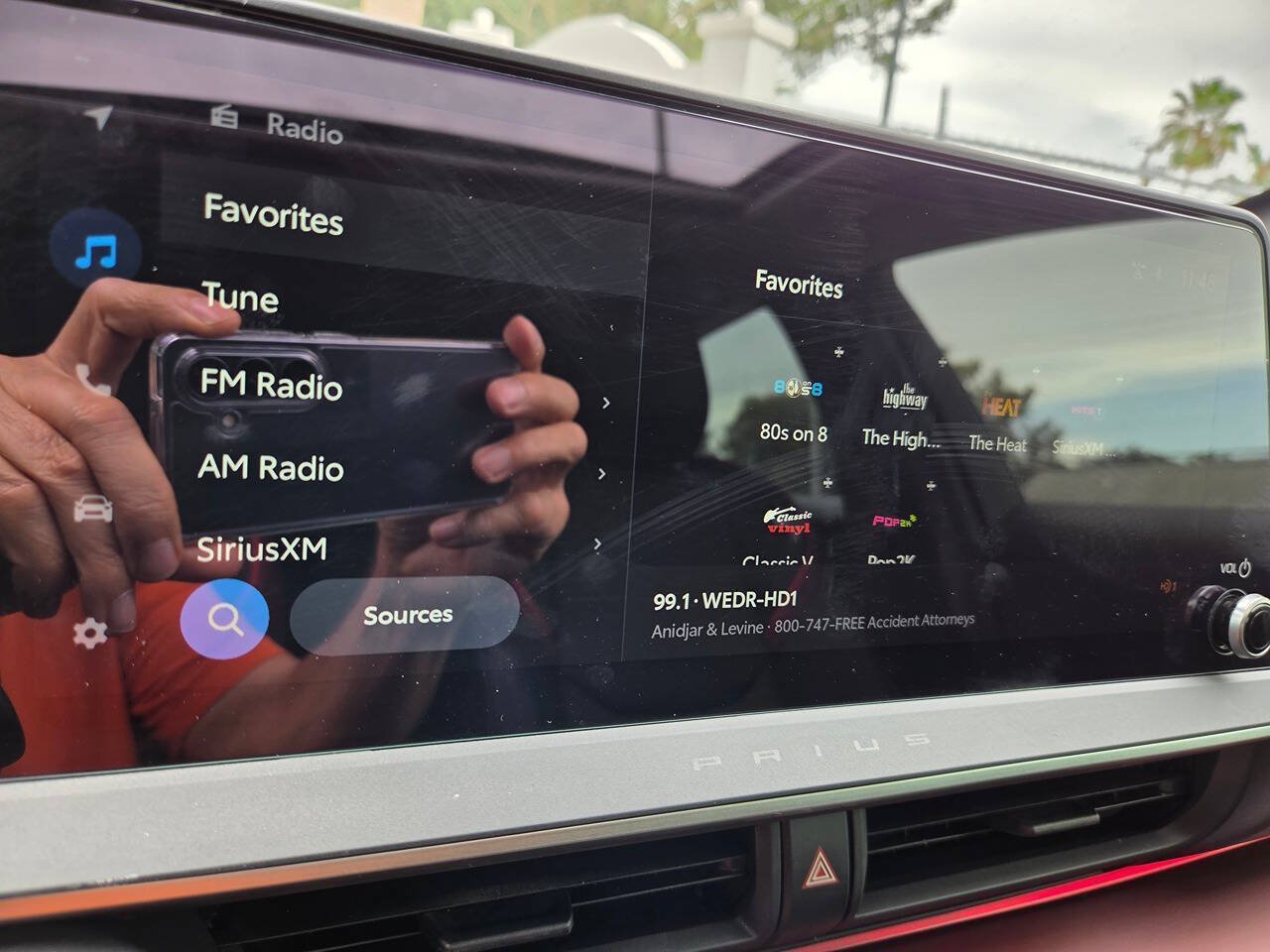 Used 2024 Toyota Prius Prime FWD image 22