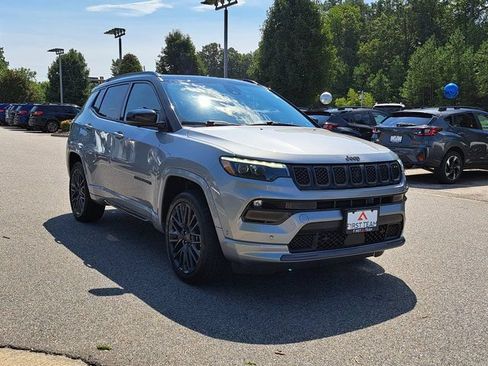 Used 2023 Jeep Compass High Altitude w/ Driver Assist Group I AWD/4WD image 4