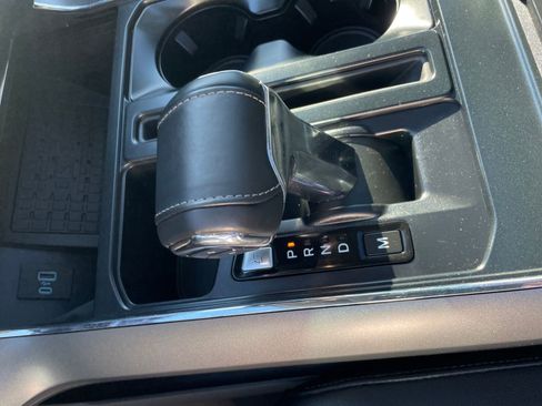 Used 2023 Ford F150 Lariat w/ Equipment Group 502A High image 26