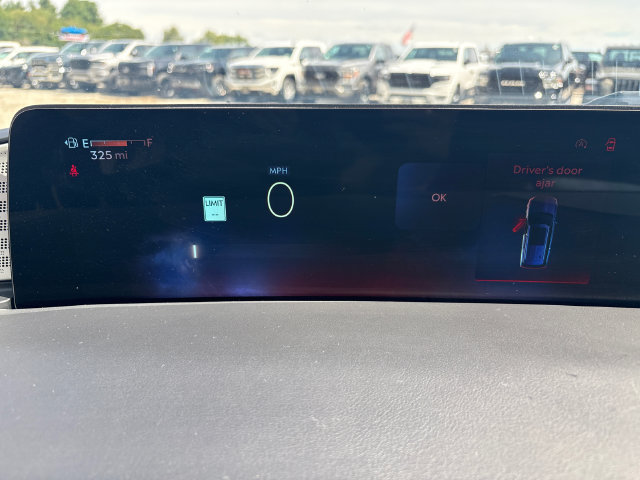 Used 2025 Lincoln Navigator L Black Label AWD/4WD image 22