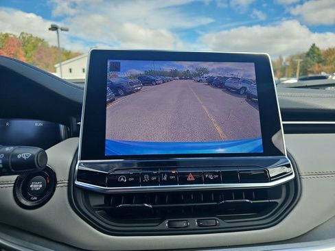 New 2025 Jeep Compass Limited w/ Elite Group image 21
