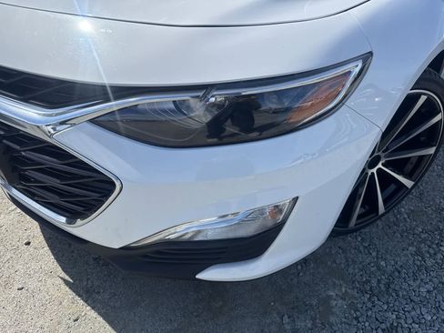 Used 2020 Chevrolet Malibu RS FWD image 9