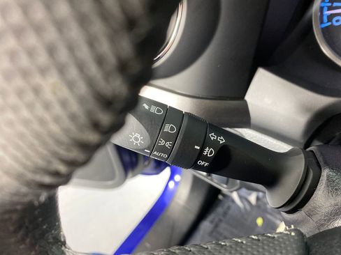 Certified 2022 Toyota Tacoma Limited image 17