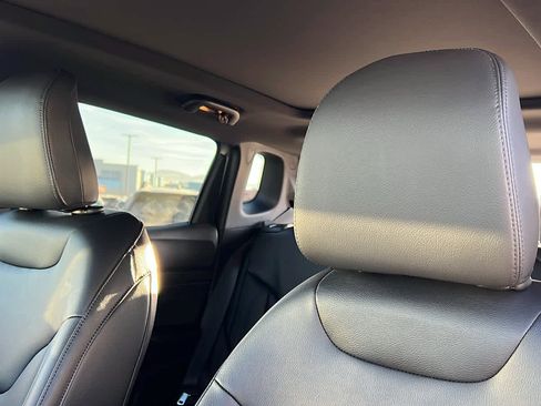 New 2026 Jeep Compass Limited image 11