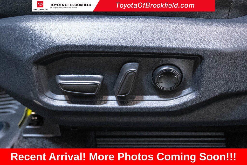 Certified 2026 Toyota Sequoia Limited w/ Tow Technology Package AWD/4WD image 22