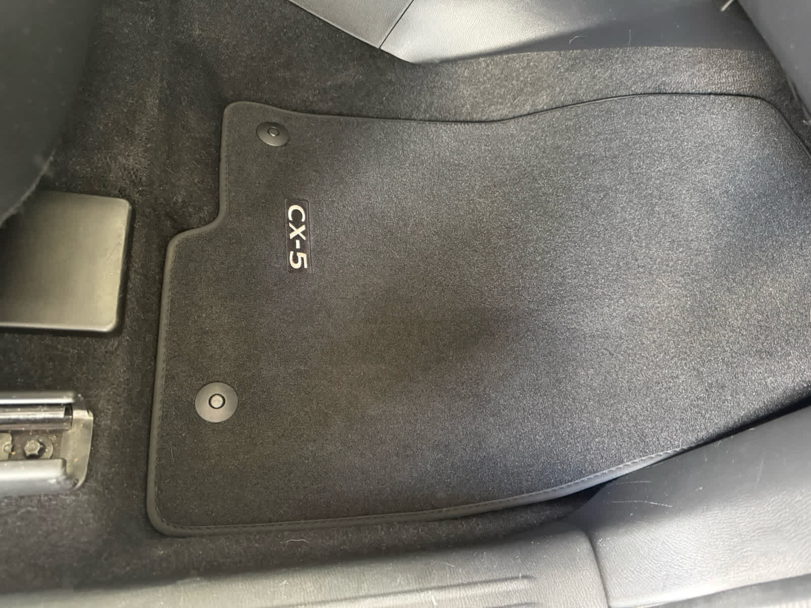 Certified 2025 MAZDA CX-5 Carbon Edition AWD/4WD image 9