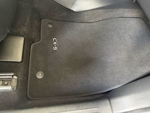 Certified 2025 MAZDA CX-5 Carbon Edition AWD/4WD image 9