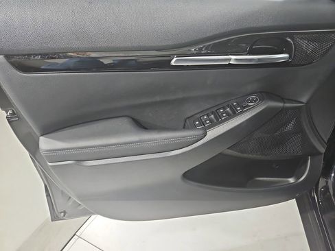 Used 2024 Kia Seltos X-Line image 11