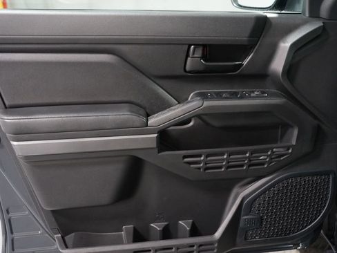 Certified 2024 Toyota Tacoma SR5 image 32