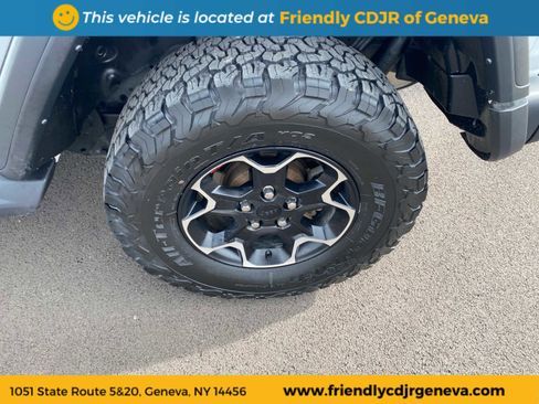 Used 2023 Jeep Wrangler Unlimited Rubicon w/ Steel Bumper Group image 26