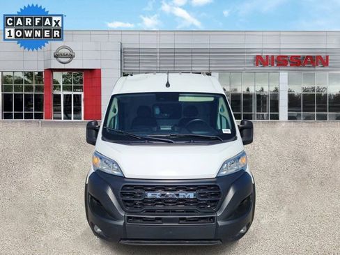 Used 2025 RAM ProMaster 2500 w/ Convenience Group FWD image 8
