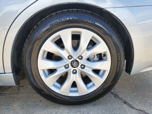 Used 2017 Subaru Legacy 2.5i w/ Alloy Wheel Package AWD/4WD image 57