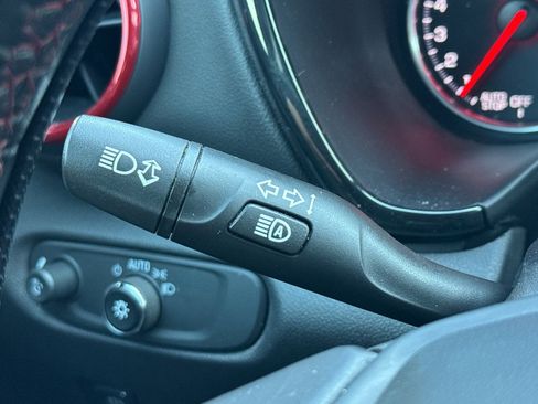 Used 2021 Chevrolet Blazer RS w/ Driver Confidence II Package FWD image 39