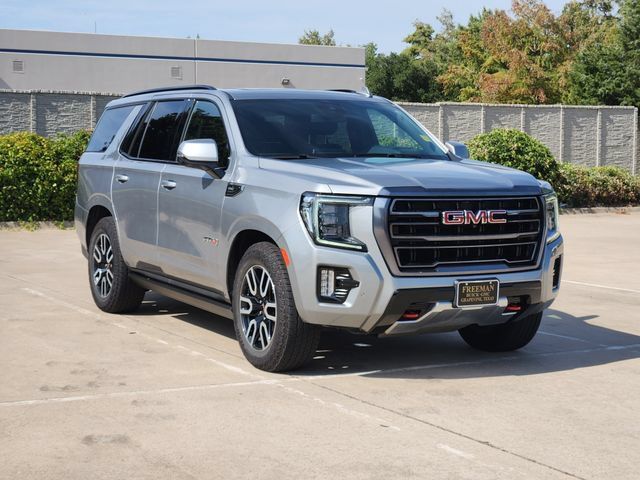 Used 2024 GMC Yukon AT4 w/ AT4 Premium Plus Package AWD/4WD image 3