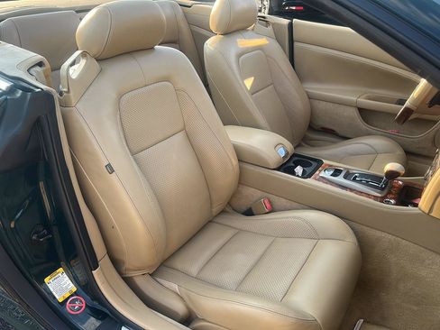 Used 2007 Jaguar XK Convertible RWD image 19