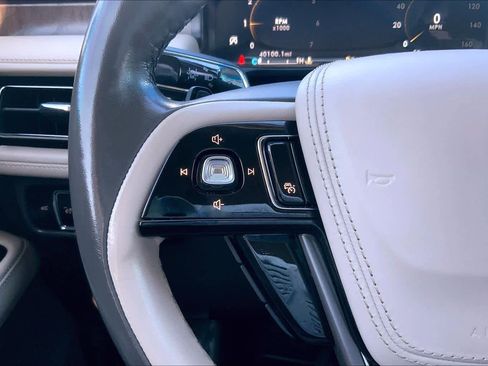 Used 2023 Lincoln Aviator Reserve w/ Elements Package Plus image 23