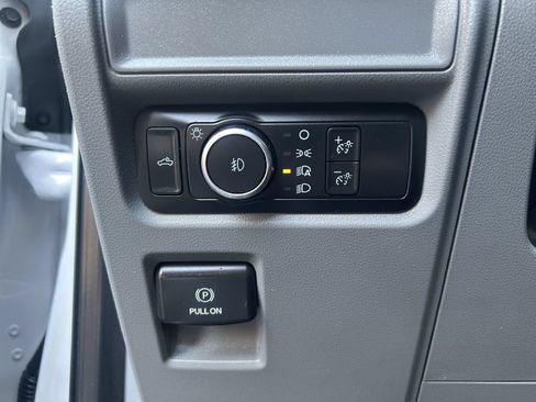 Used 2022 Ford F150 XL w/ Equipment Group 101A High AWD/4WD image 4