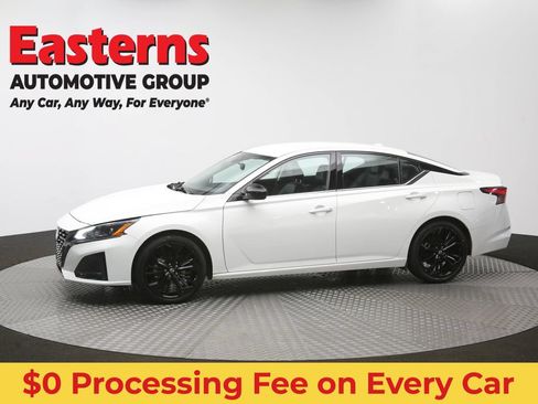 Used 2024 Nissan Altima 2.5 SR FWD image 58