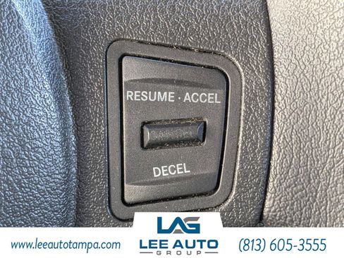 Used 2007 Jeep Commander Sport image 24