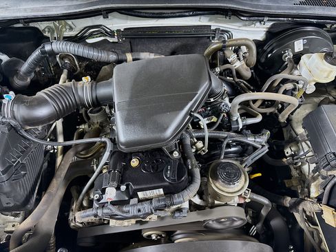 Used 2022 Toyota Tacoma SR RWD image 38