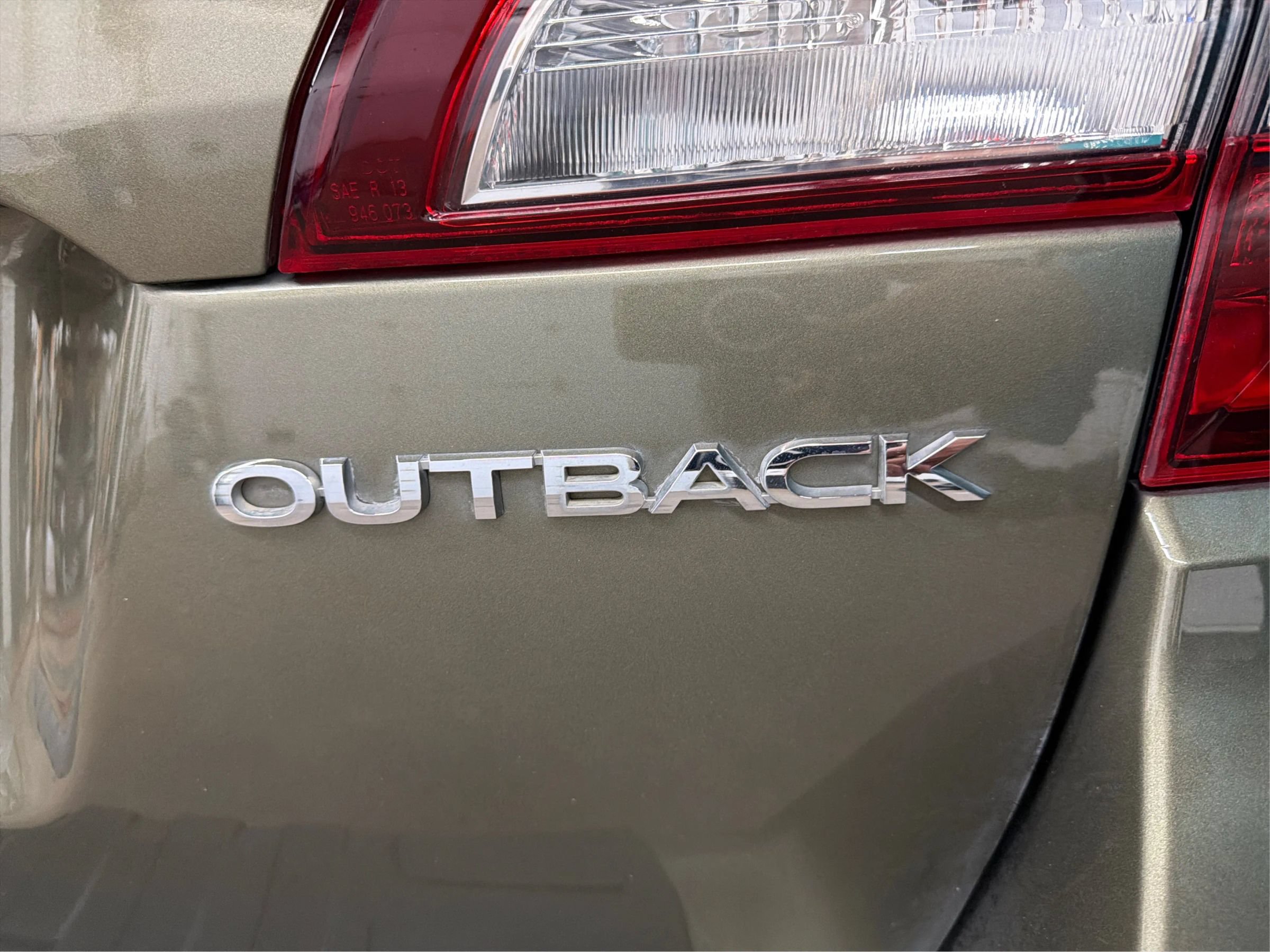 Used 2018 Subaru Outback 2.5i Touring AWD/4WD image 40