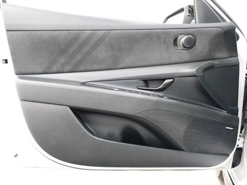 Used 2022 Hyundai Elantra N FWD image 16