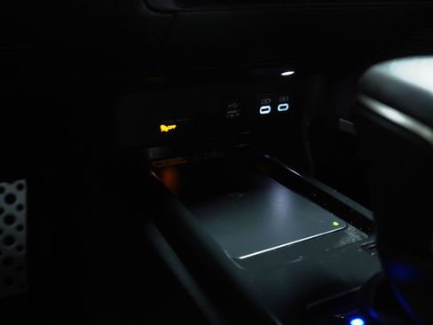 Certified 2025 Toyota Camry SE image 20