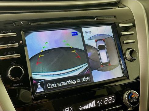 Used 2015 Nissan Murano SL AWD/4WD image 16