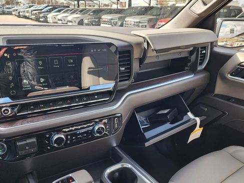 New 2026 GMC Sierra 1500 SLT w/ SLT Premium Plus Package image 34